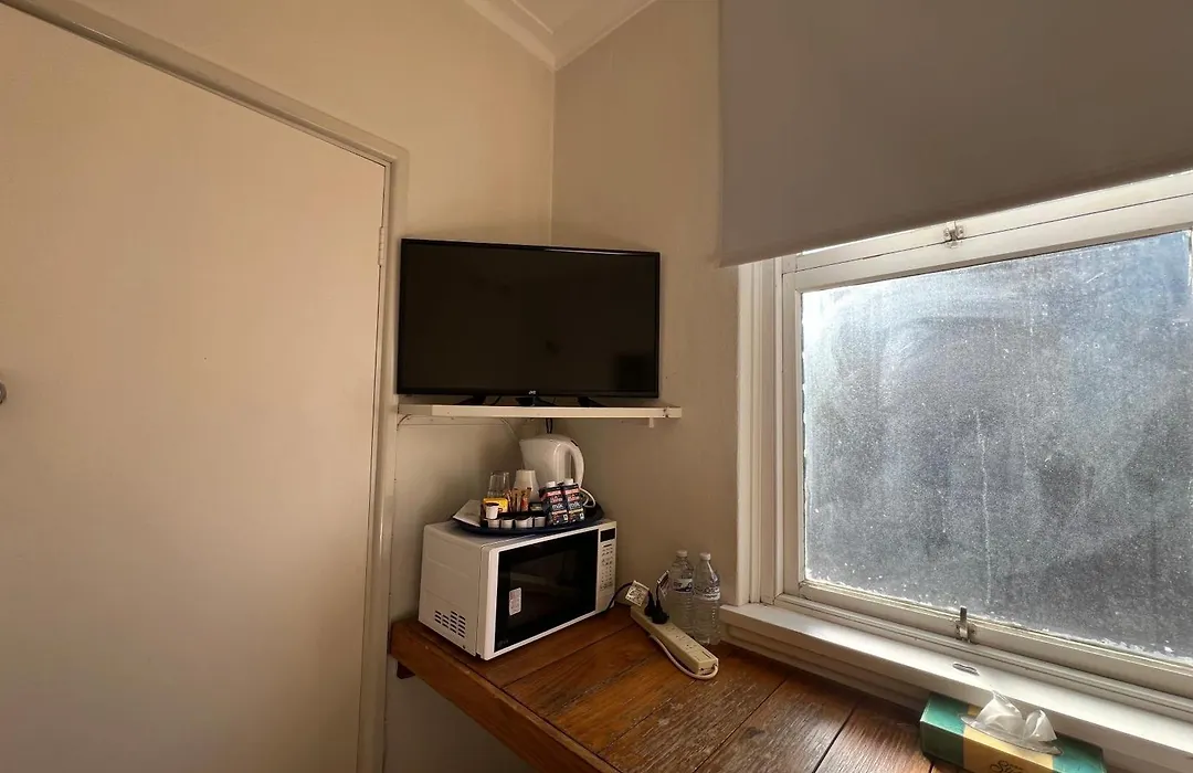 Bunkhouse Motel Cooma-1