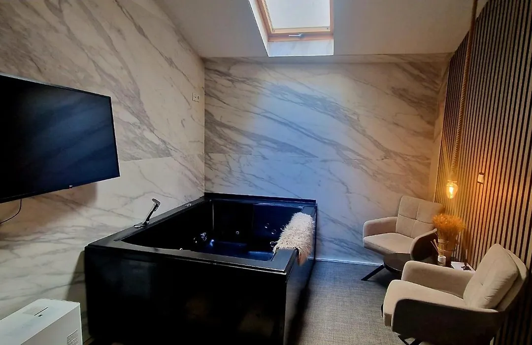 Junior Suites con Jacuzzi-1