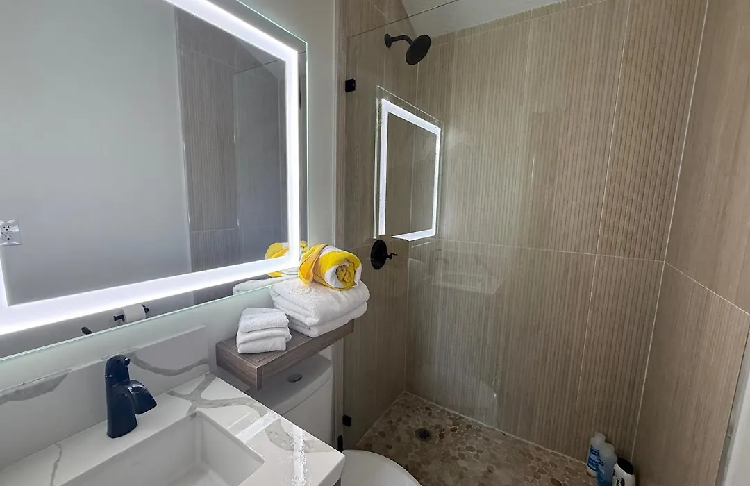Seahorse Beach Bungalows-1