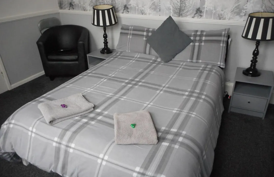The George B&B-1