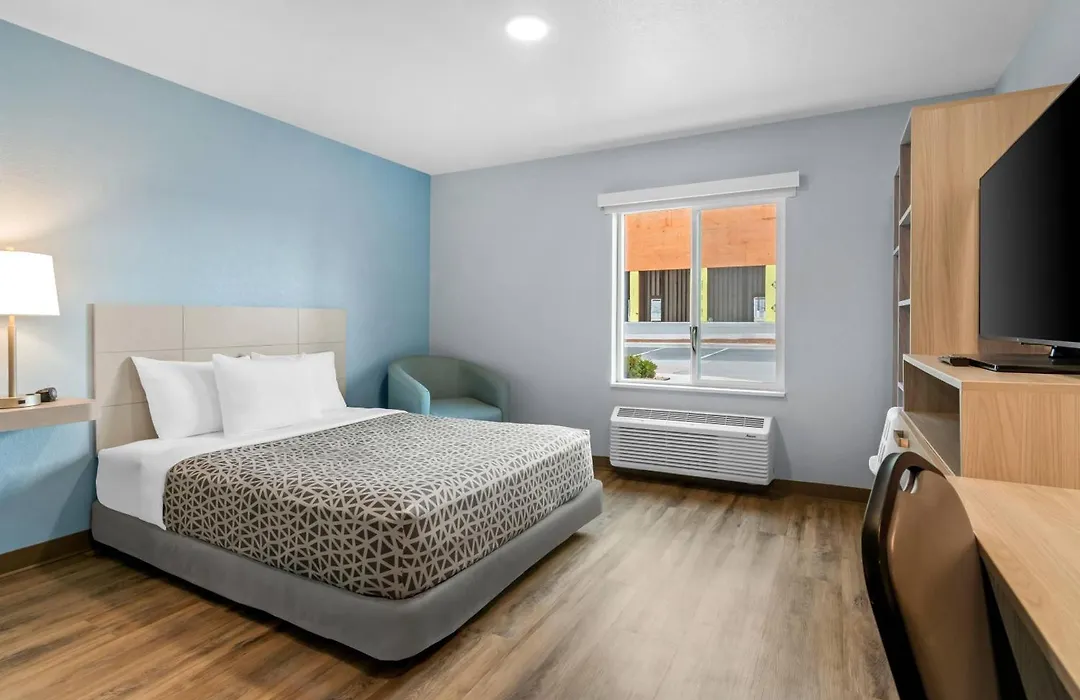 Woodspring Suites Rogers Bentonville-1