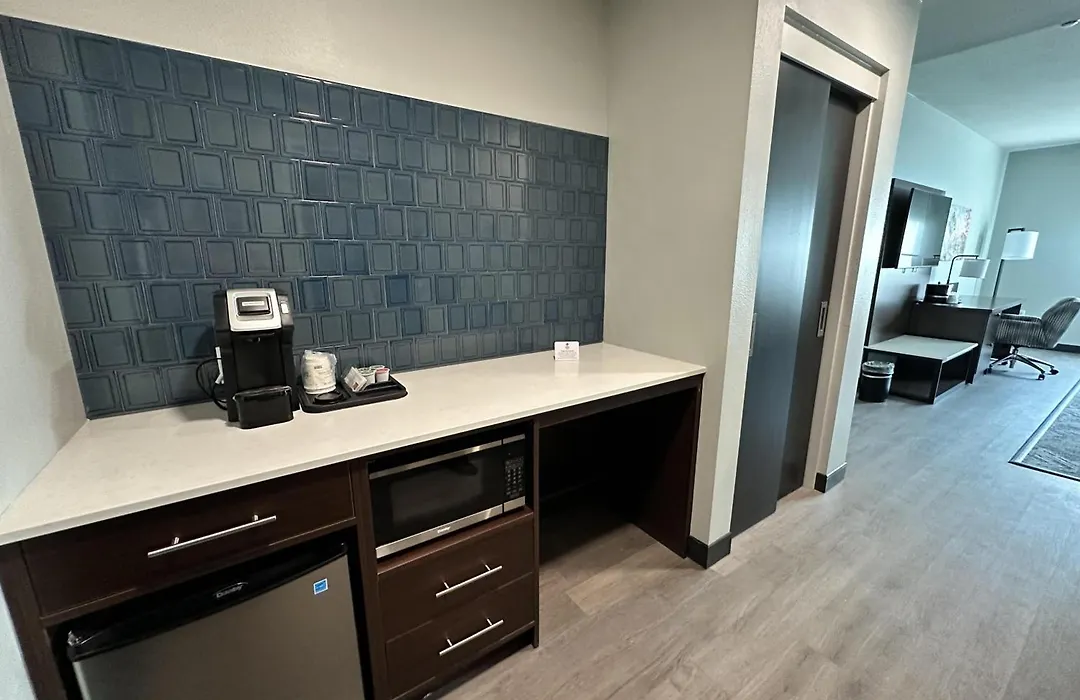 Best Western Plus Rialto-1