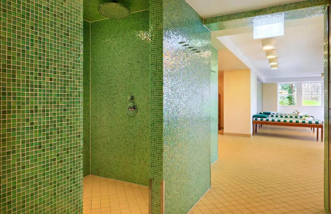 relexa Waldhotel Schatten Stuttgart-1
