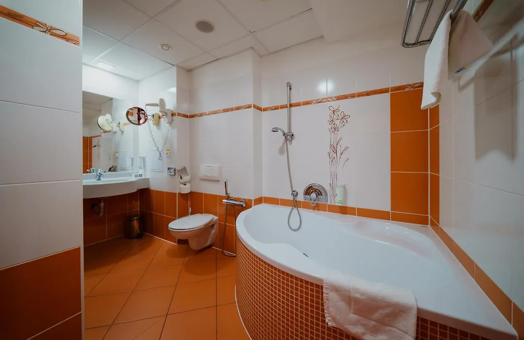 Hotel Thermal-1