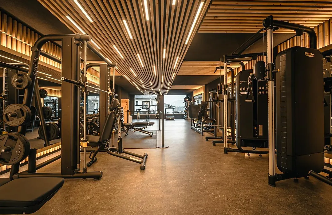 Cristallo Sport & Wellness Hotel-1