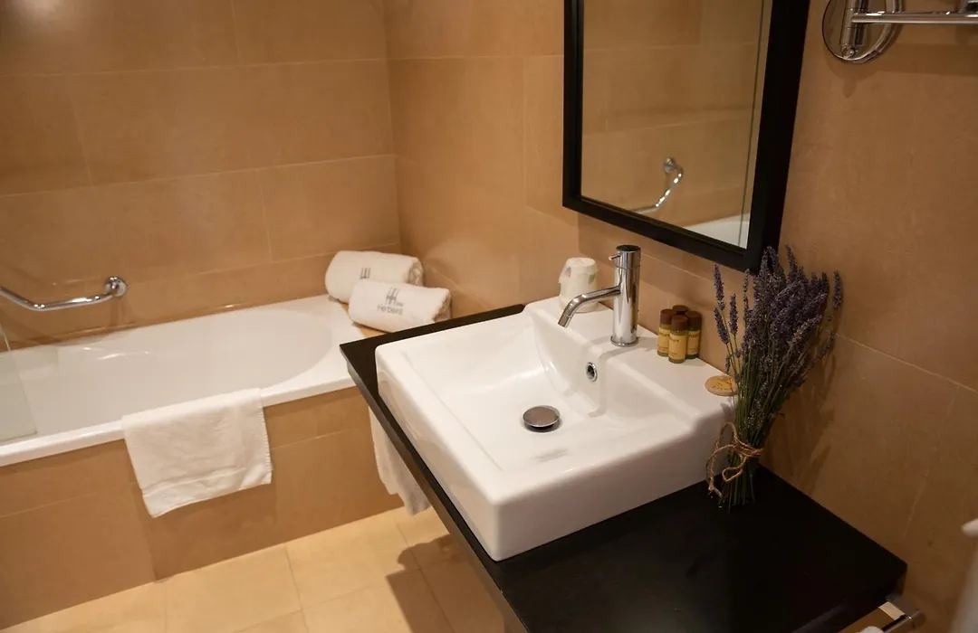 Hotel Herbeira-1