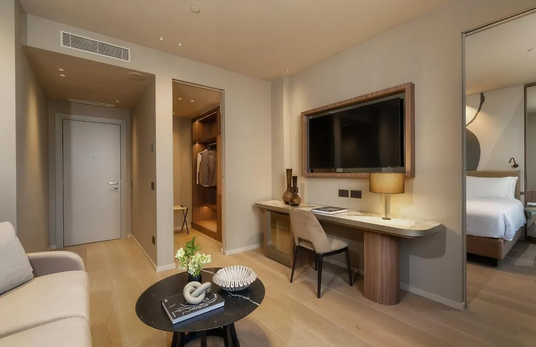 Crowne Plaza Milan City By Ihg-1