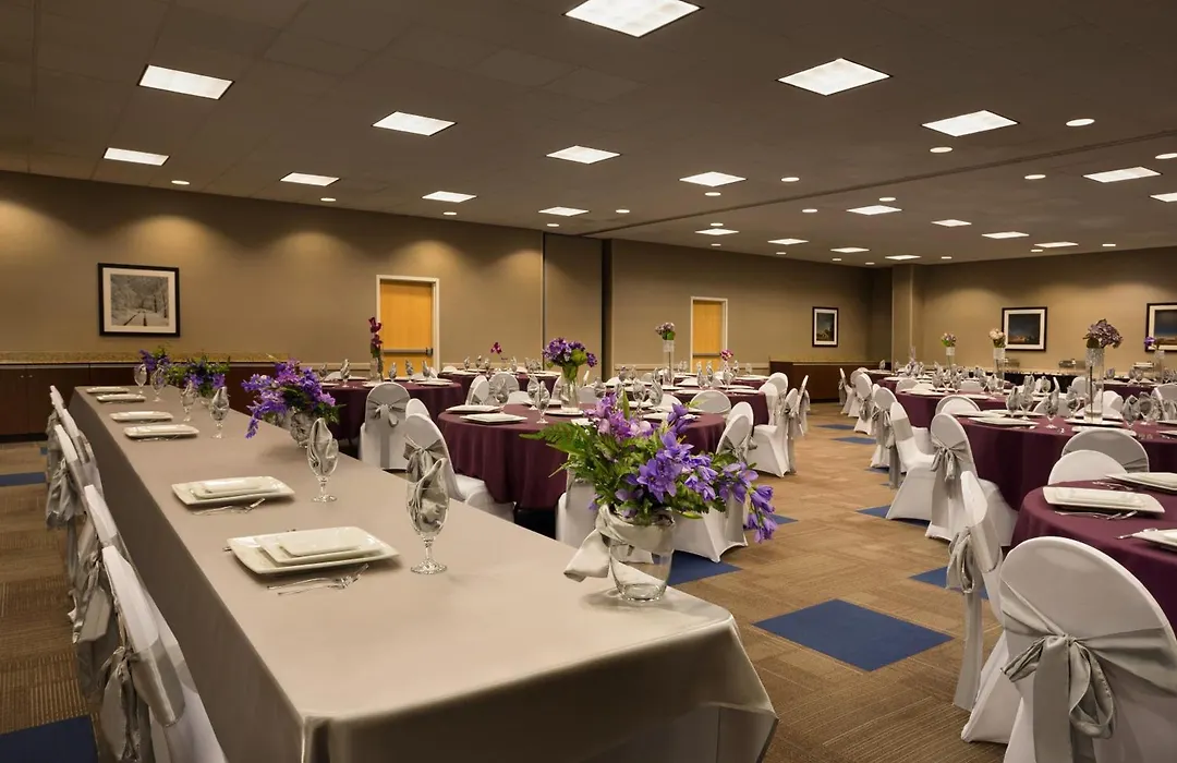 Comfort Inn & Suites Presidential-1