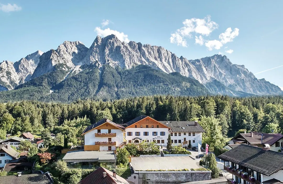 Romantik Alpenhotel Waxenstein-1