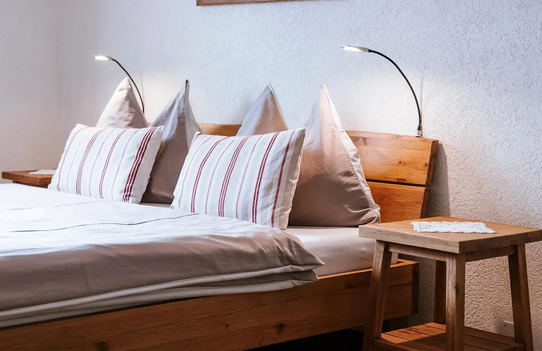 Alpenhotel Zur Wildi Lauchernalp-1