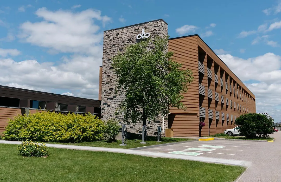 Hotels Gouverneur Sept-Iles-1