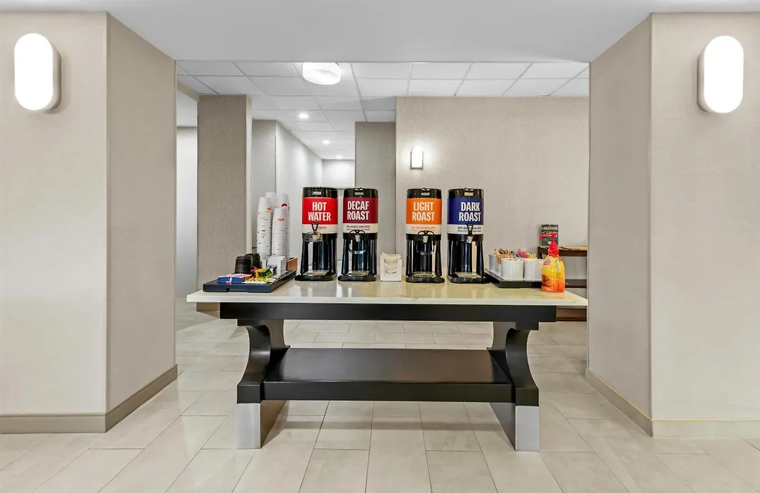 Hampton Inn Harrison-1