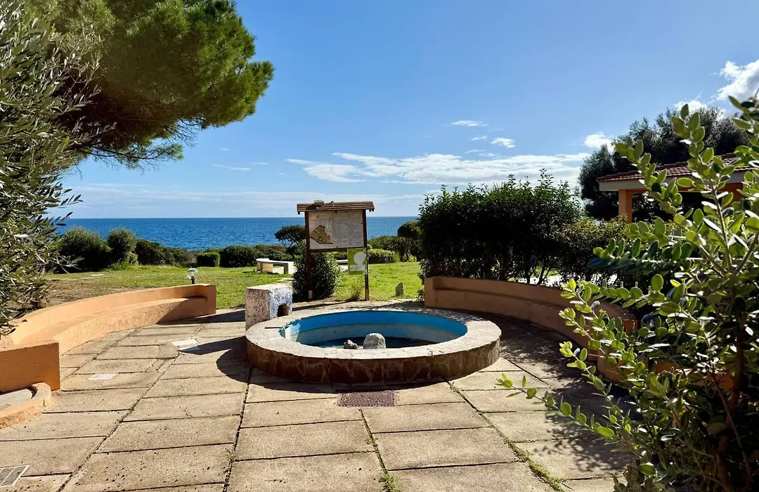 Residence Il Borgo Di Porto Corallo-1