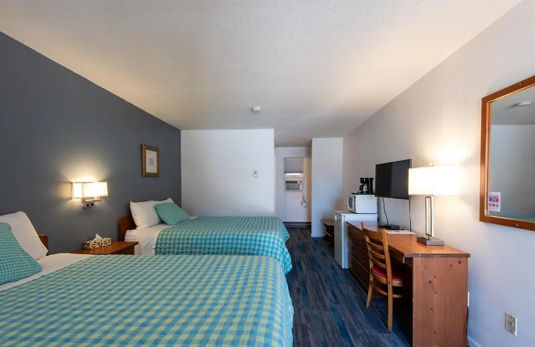 Chase Country Inn-1