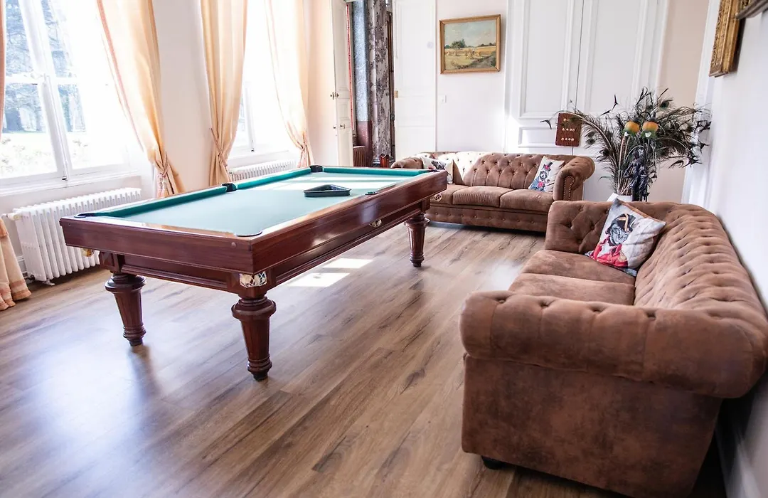 Chateau Du Landin-1