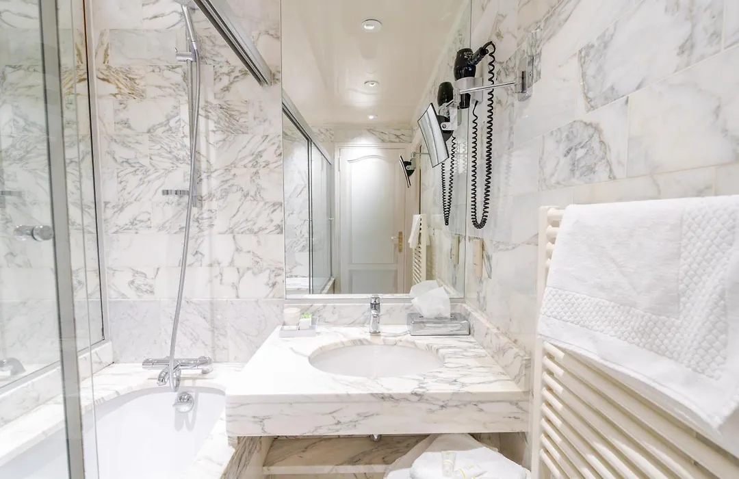 Hotel D'Angleterre-1