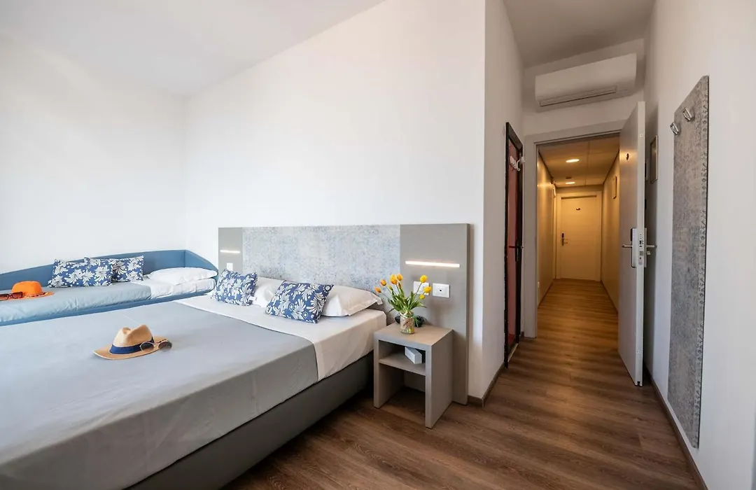 Real Park Hotel-1