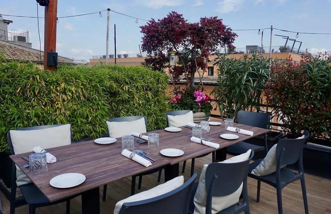 Hotel Caravita-1