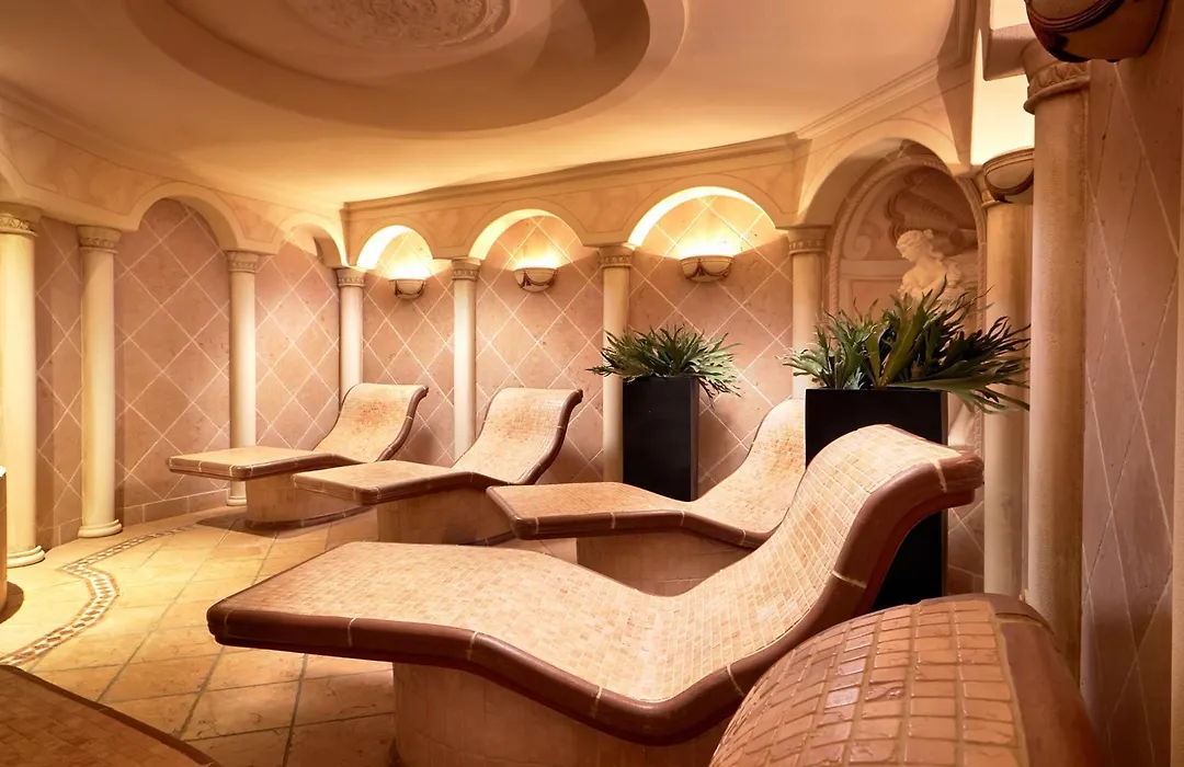 Relais&Chateaux Spa-Hotel Jagdhof-1