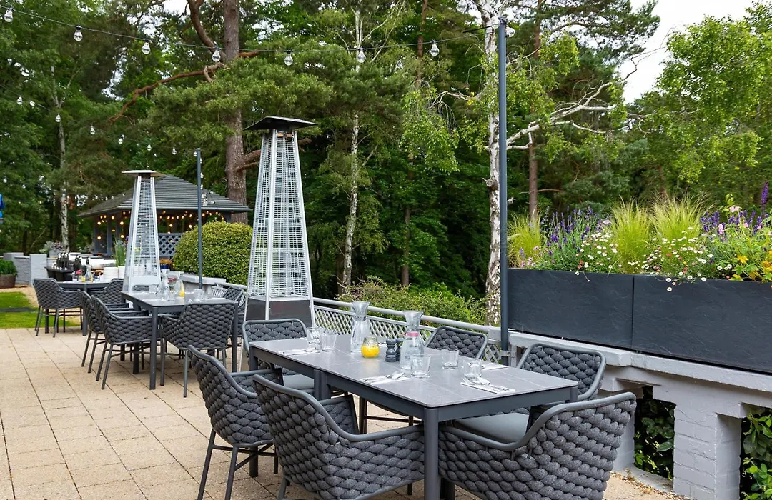 Hilton Cobham-1