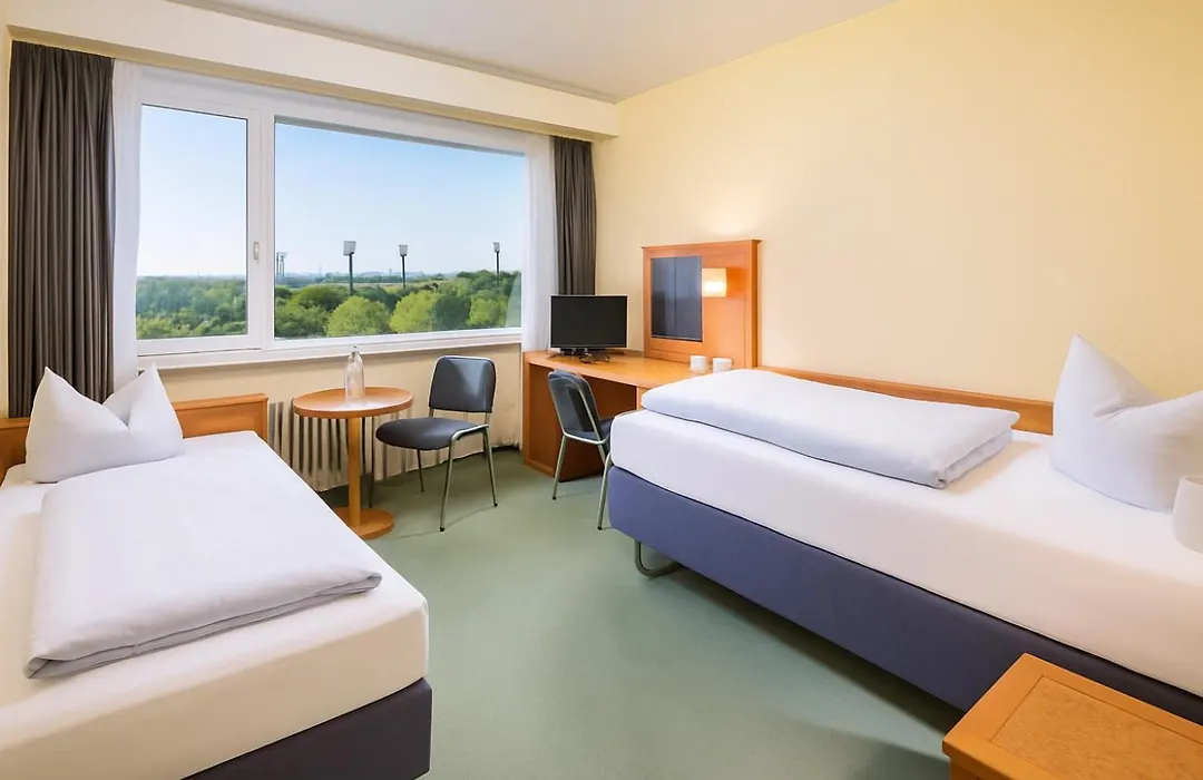 Garden Hotel Krefeld-1