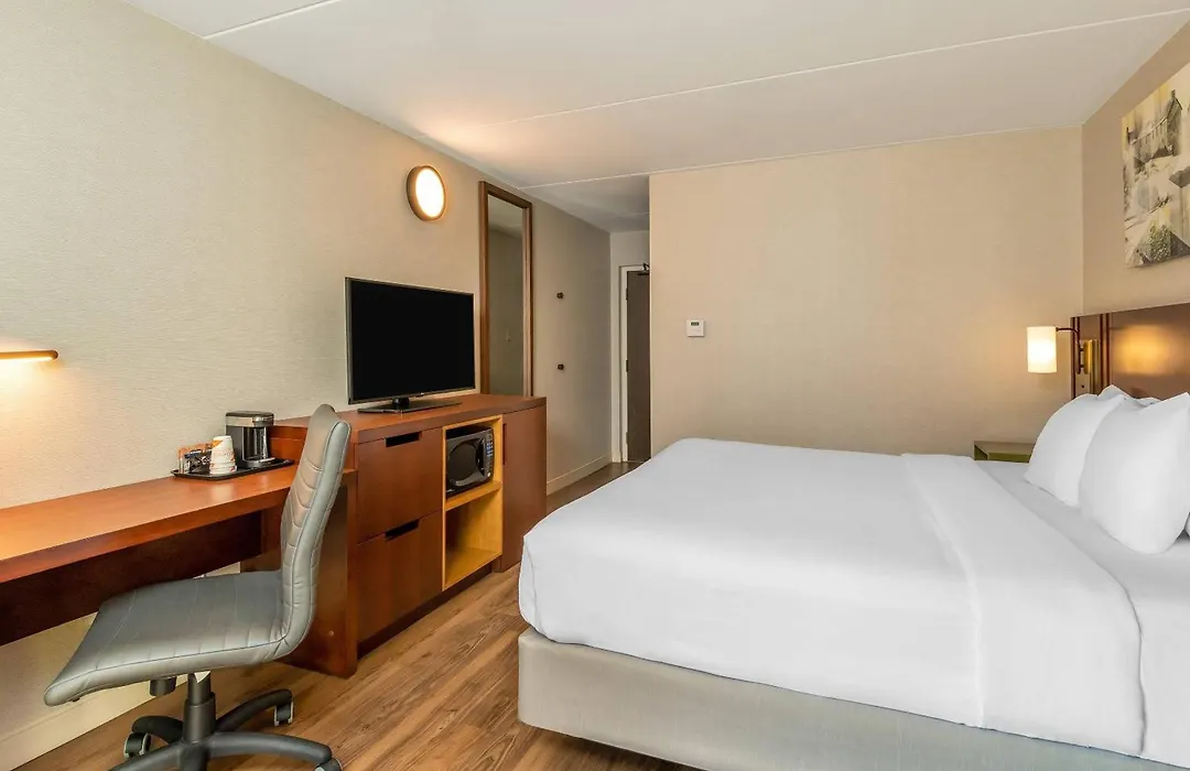 Comfort Inn Kanata Ottawa West-1