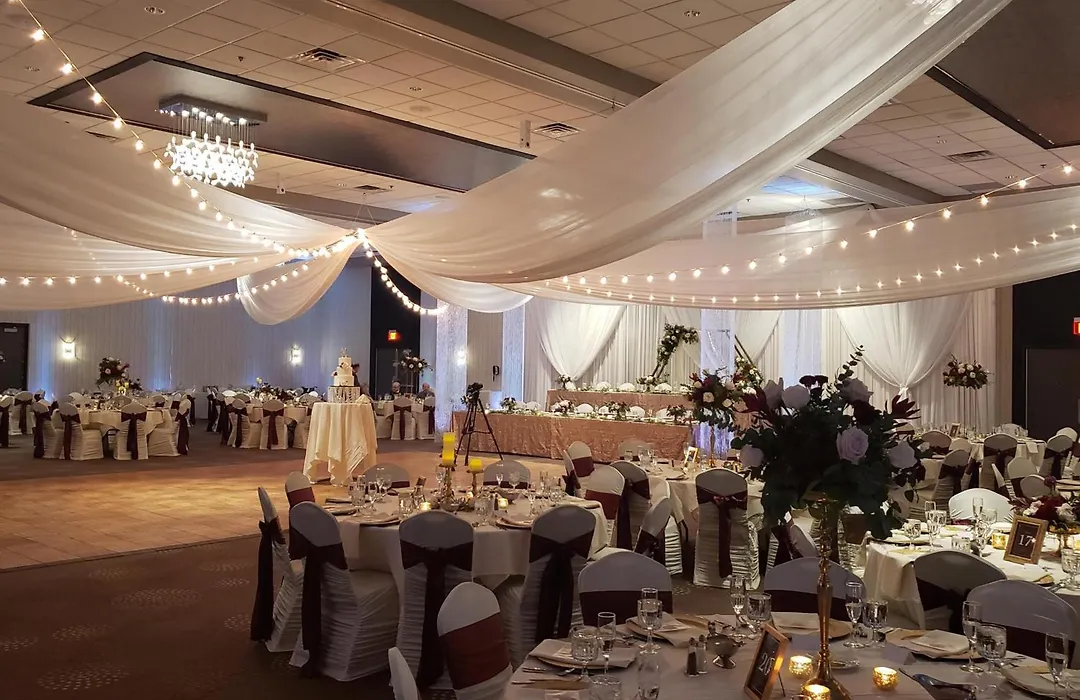 Doubletree By Hilton Bloomington-1