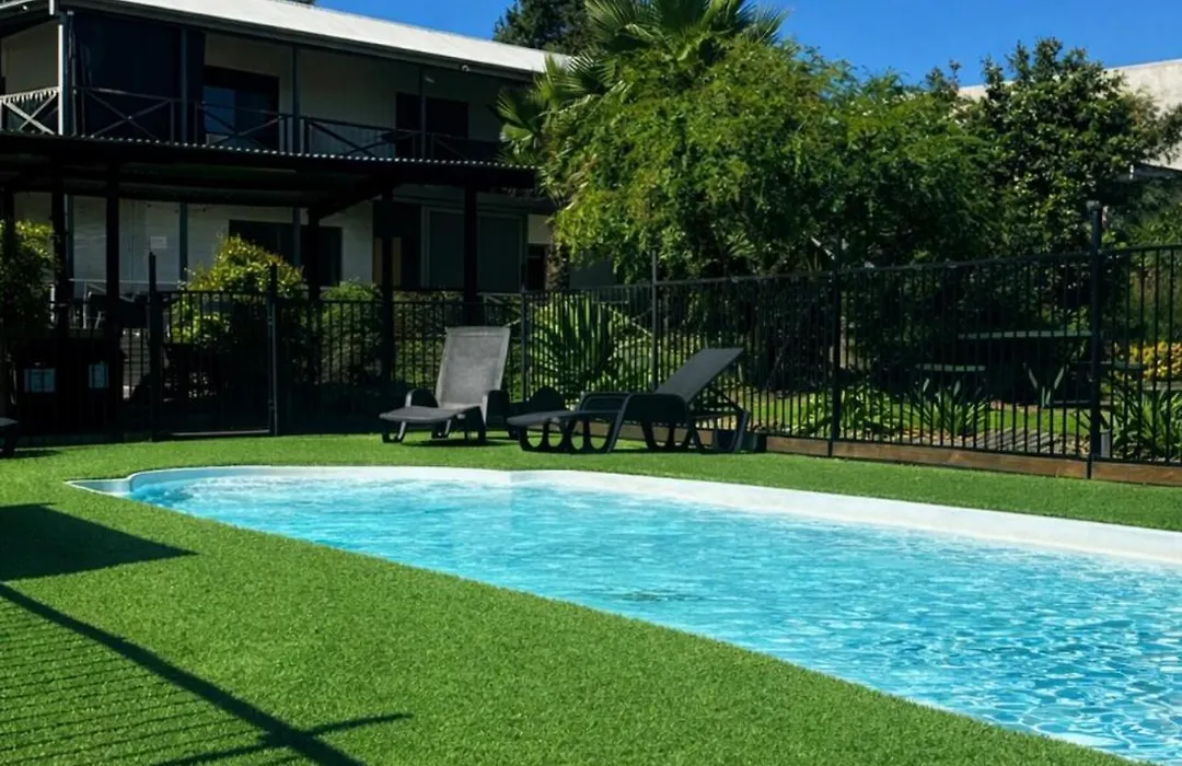 Batemans Bay Holiday Park & Hostel-1