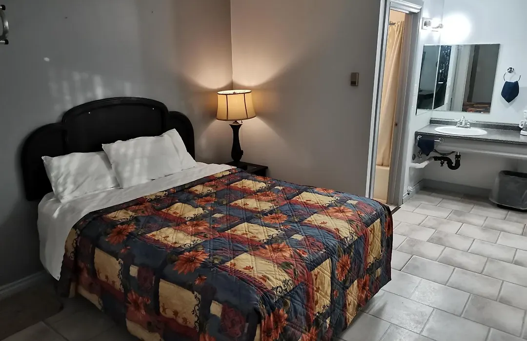 Chaparral Inn-1
