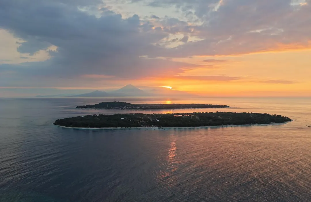 The Social - Begadang Gili Air-1