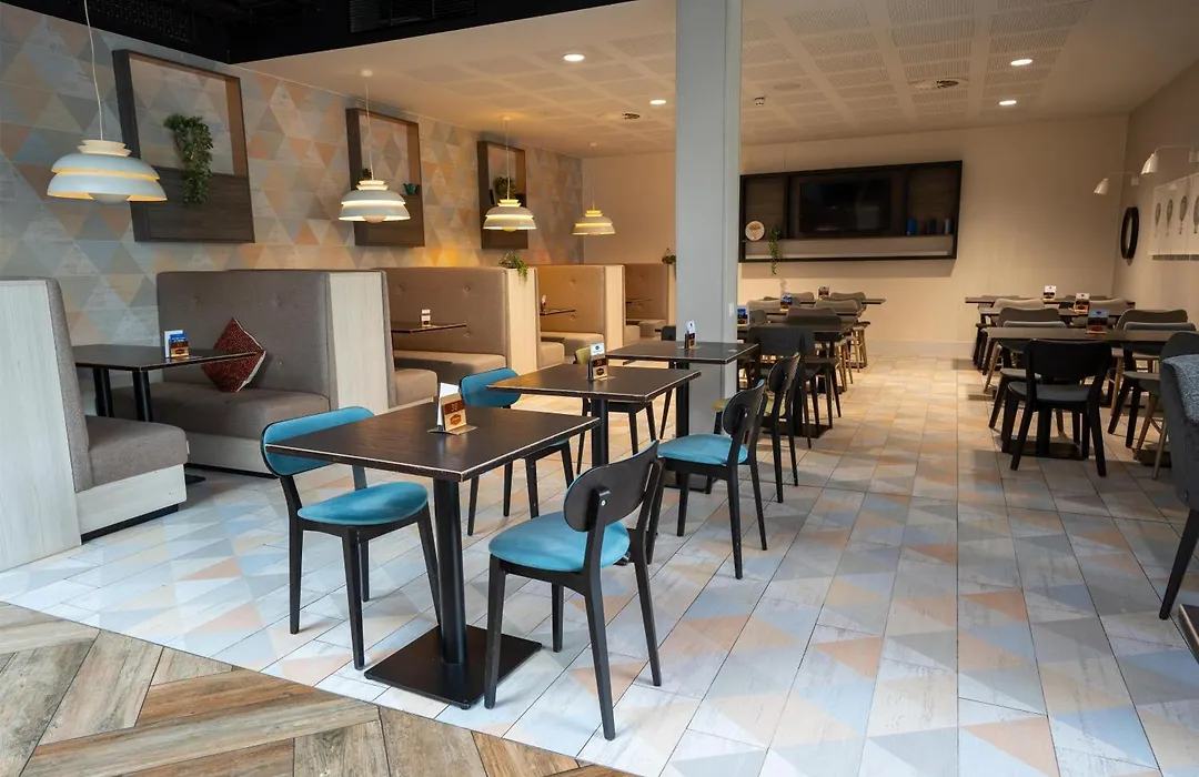 Hampton By Hilton Bristol Airport-1