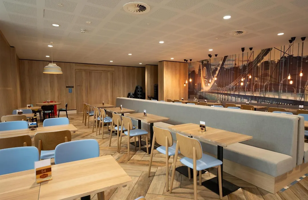 Hampton By Hilton Bristol Airport-1