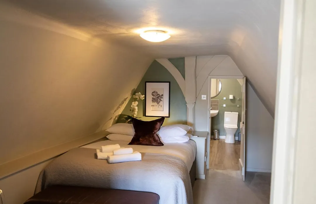 The Woolpack Hotel-1