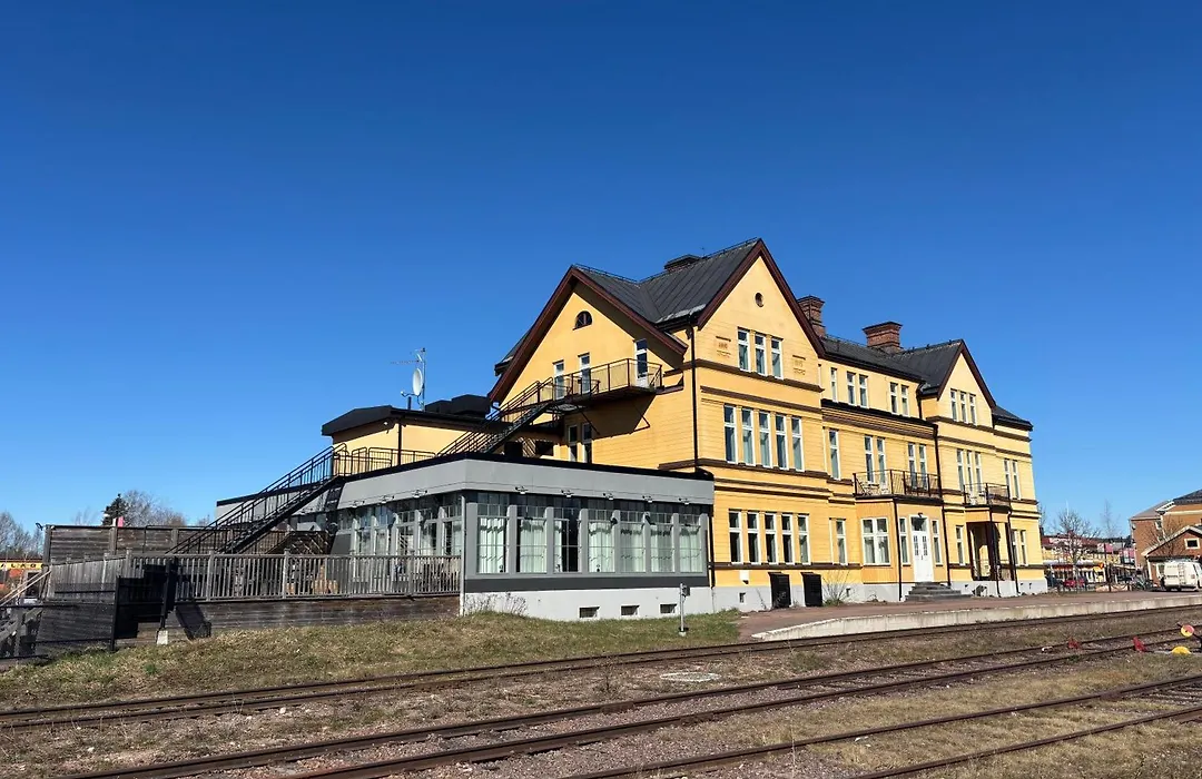 Orsa Jaernvaegshotell-1