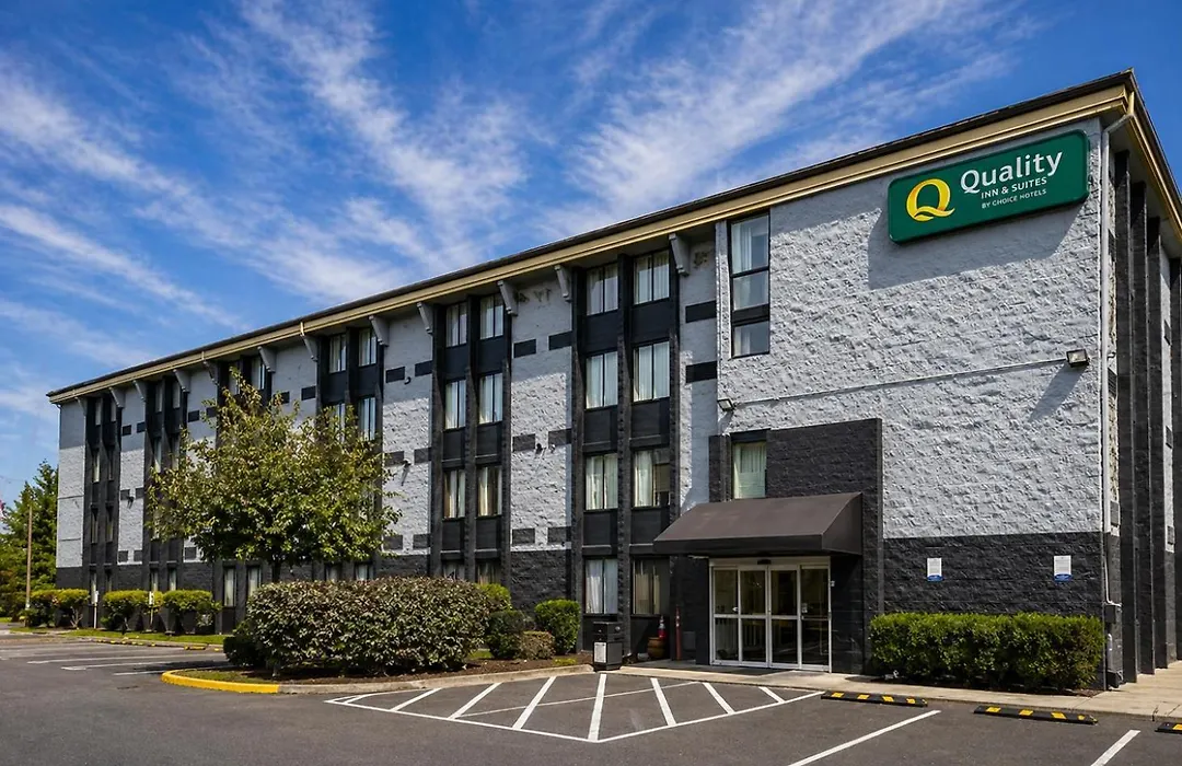 Quality Inn & Suites Everett-1