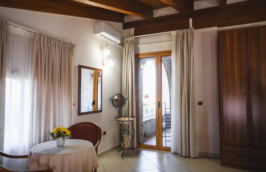 Tenuta Un Posto al Sole B&B Luxury-1
