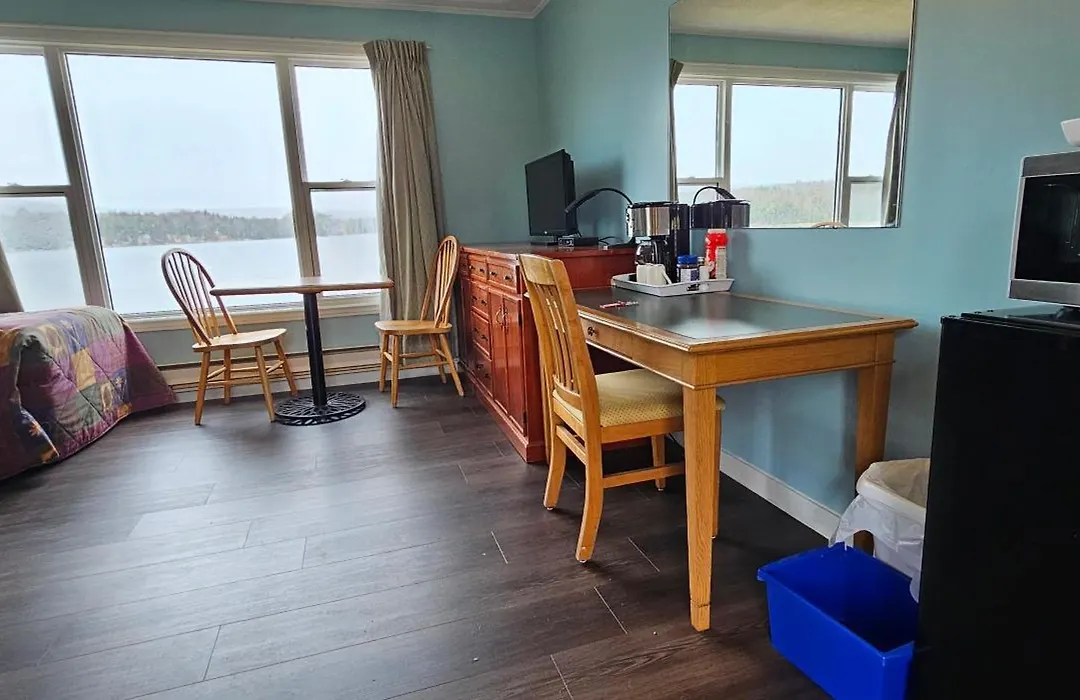 St Ann'S Motel & Cottage-1
