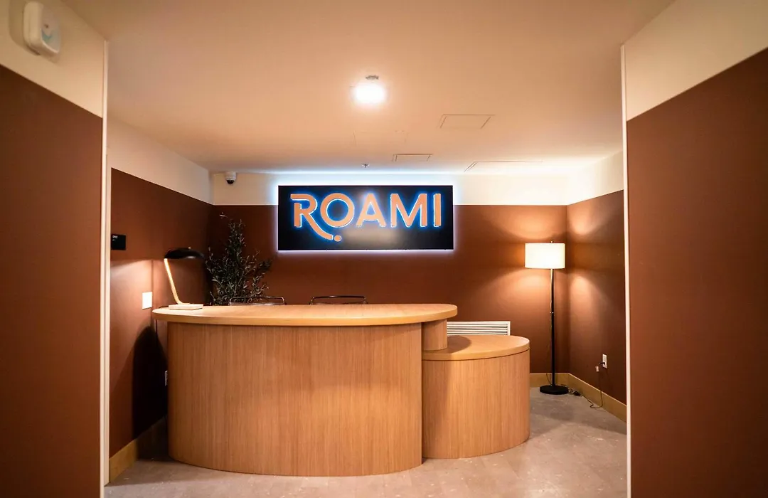 Roami At The Fitz-1