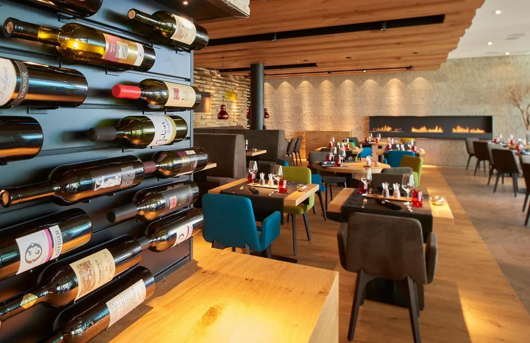 Hermitage Lake Lucerne - Beach Club & Lifestyle Hotel-1