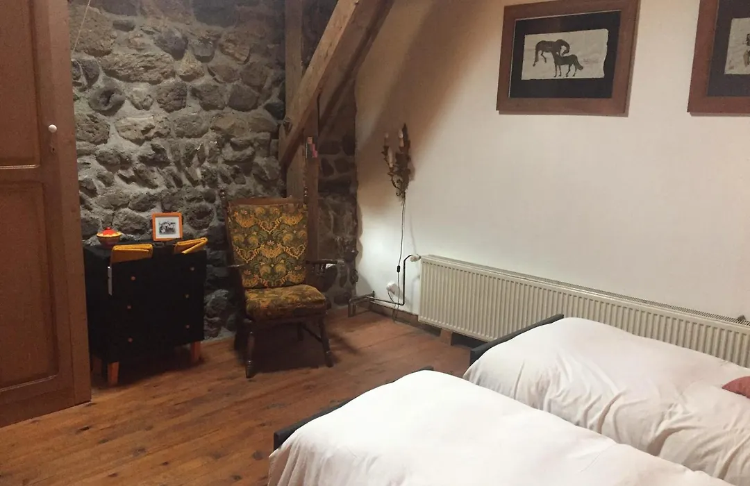 Le Marconnes-1