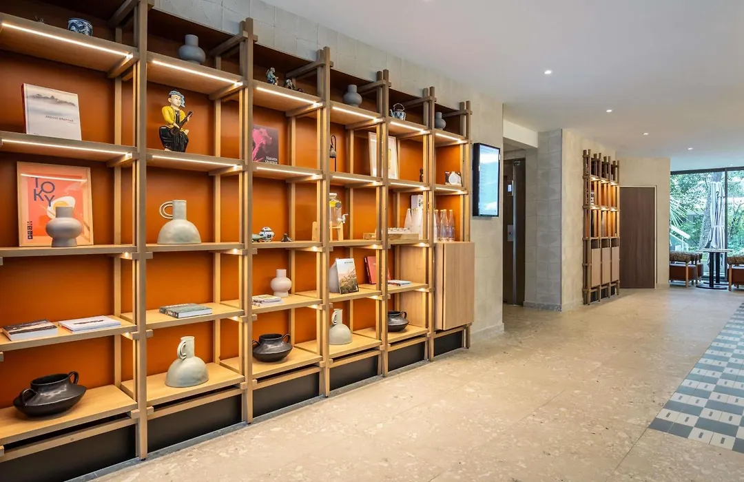Hotel Mercure Paris Boulogne Pont De Saint Cloud-1
