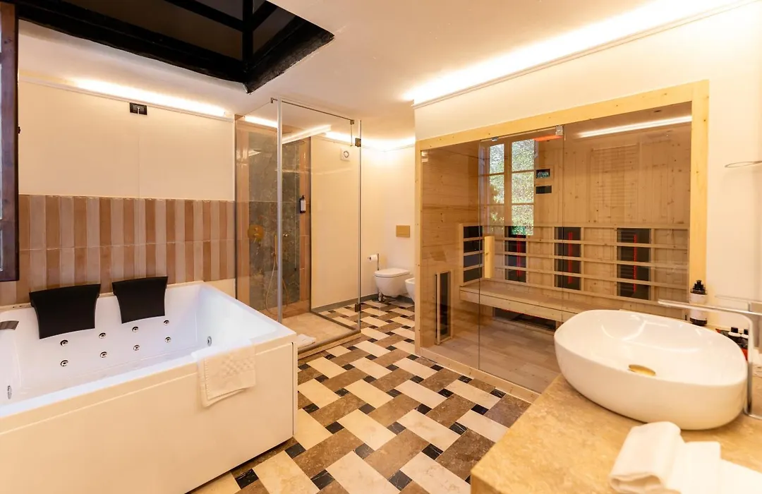 Borgo San Luigi-1