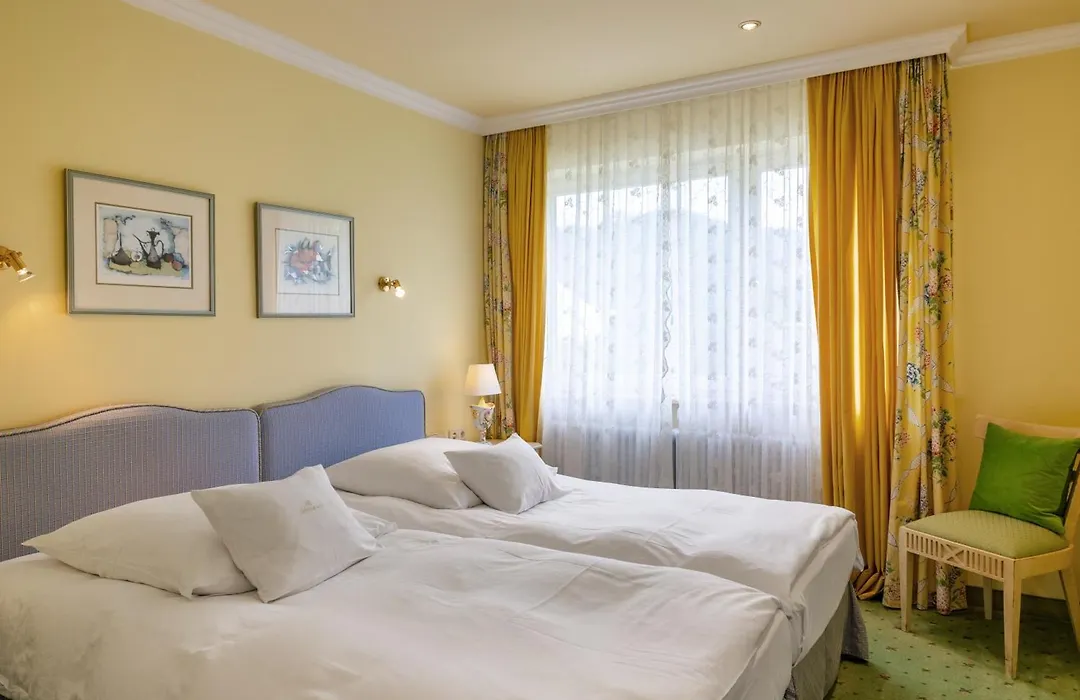 Relais&Châteaux Hotel Schwarzmatt-1