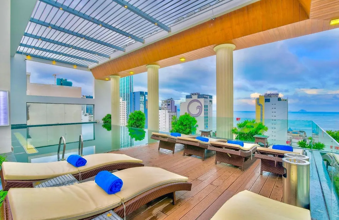 Poseidon Nha Trang Hotel-1