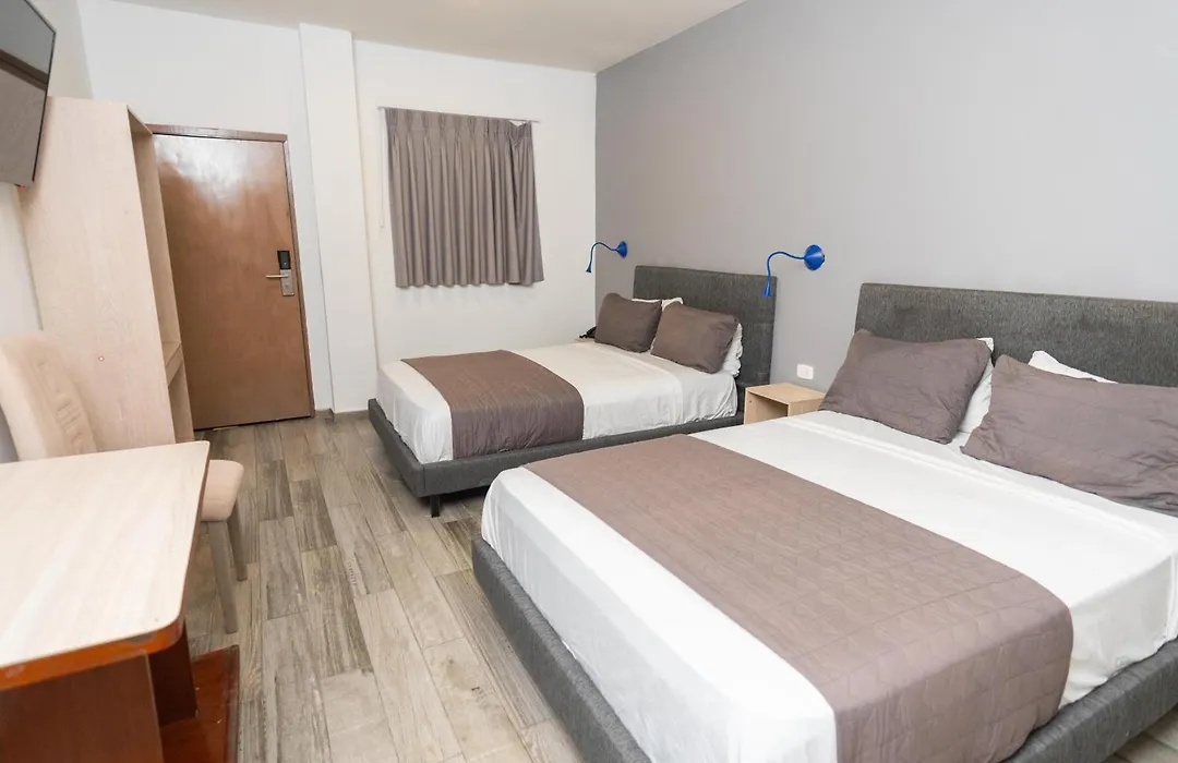 Hotel Yivinaca-1