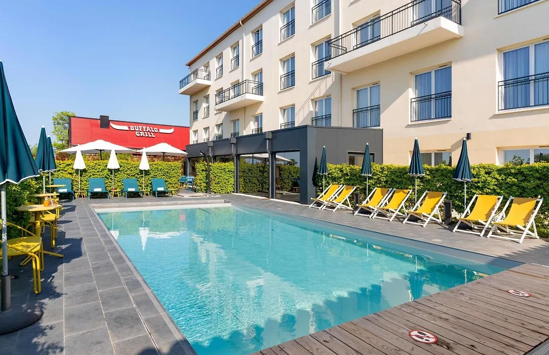Ibis Styles Miramas-1