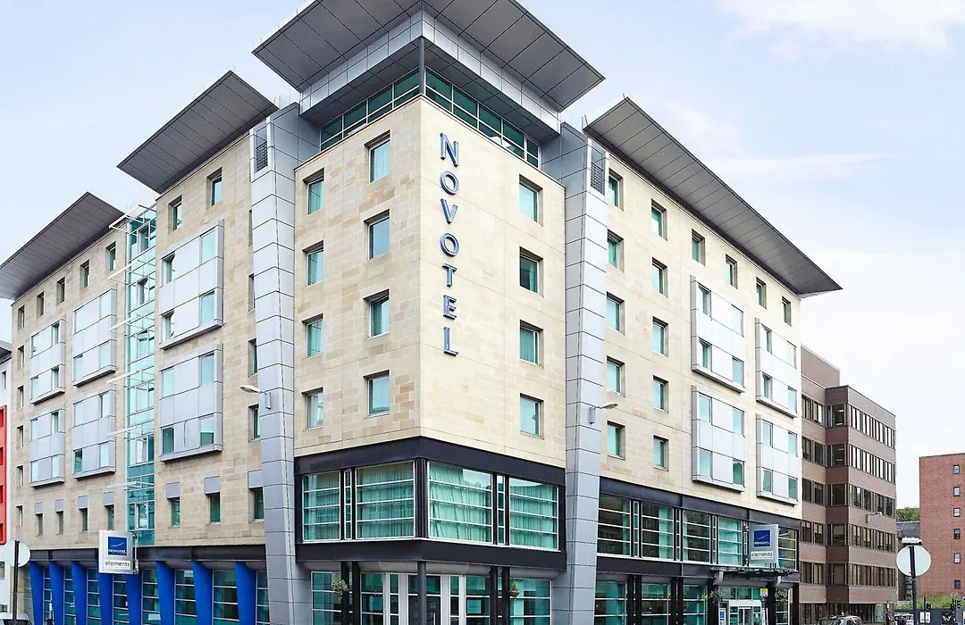 Novotel Glasgow Centre-1