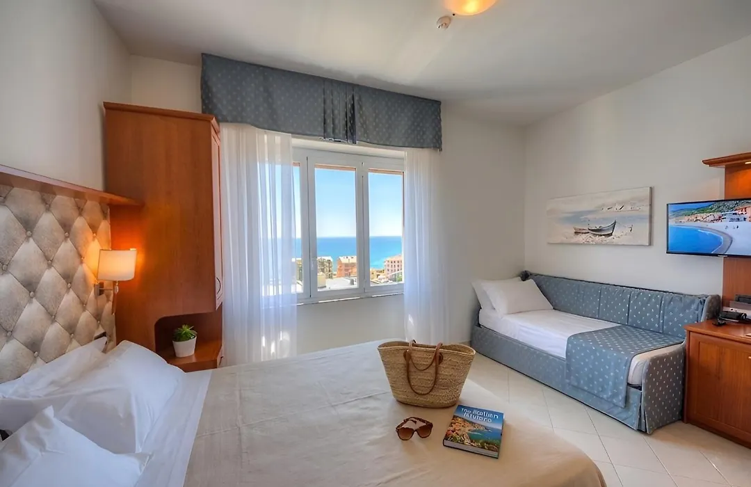 Hotel Noris-1