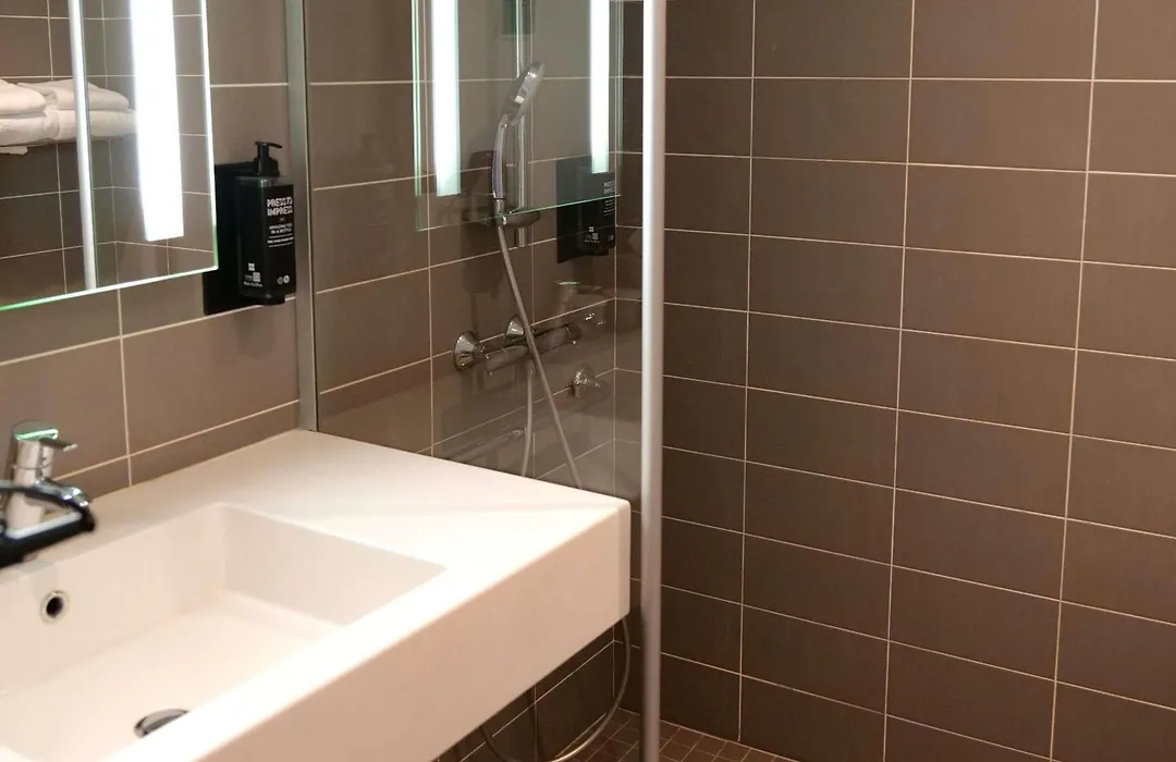 ibis Styles Lorient Caudan-1
