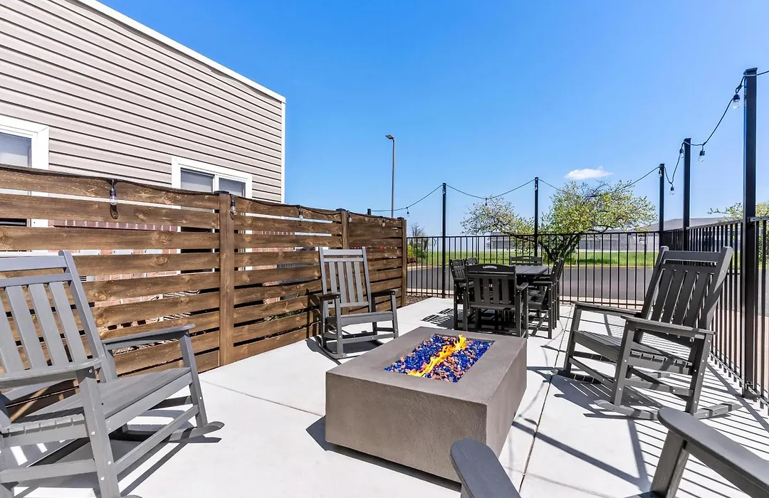 Hampton Inn & Suites Scottsburg-1